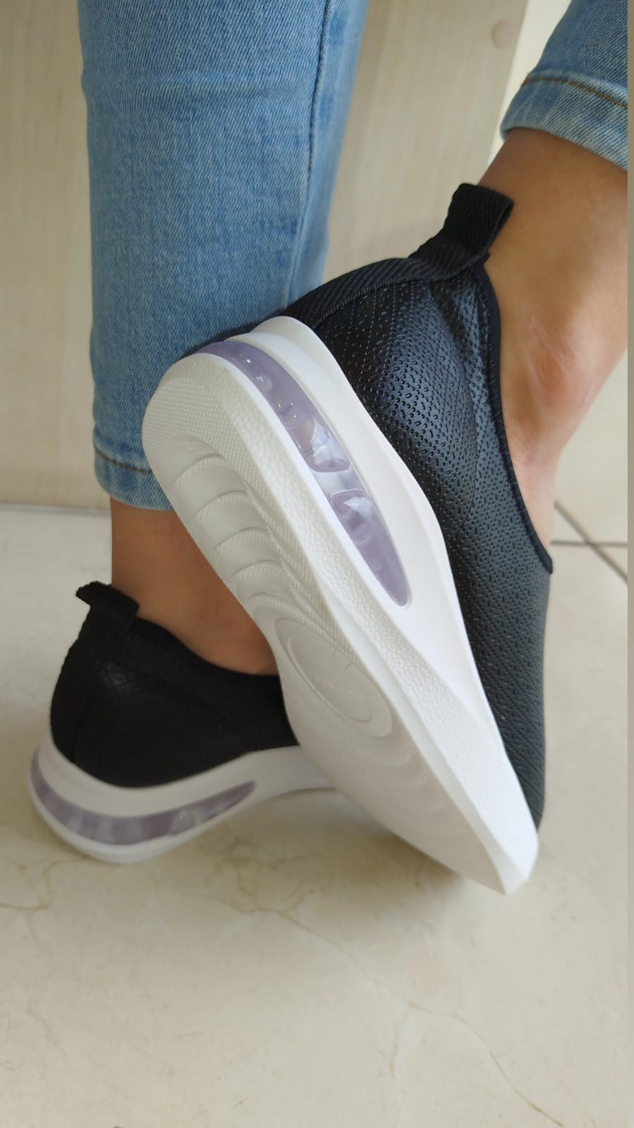Tênis SoftStep Salto Anabela Médio Preto Piccadilly - Imagem 2