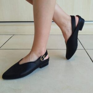 Sapato Slingback Salto Baixo Preto Piccadilly