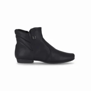 Bota Raquel Cano Curto Salto Baixo Preto Piccadilly