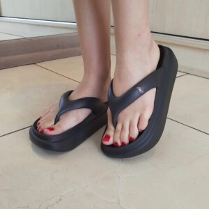 Chinelo Preto Poofy Plataforma Eva Usaflex