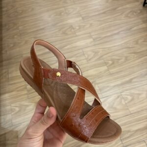 SANDALIA EM COURO USAFLEX